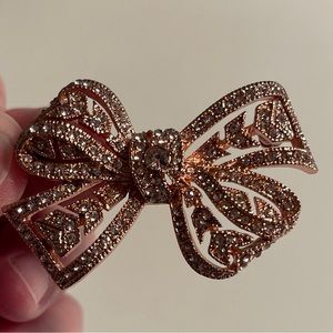 Kenneth J. Lane Rose Crystal Pin